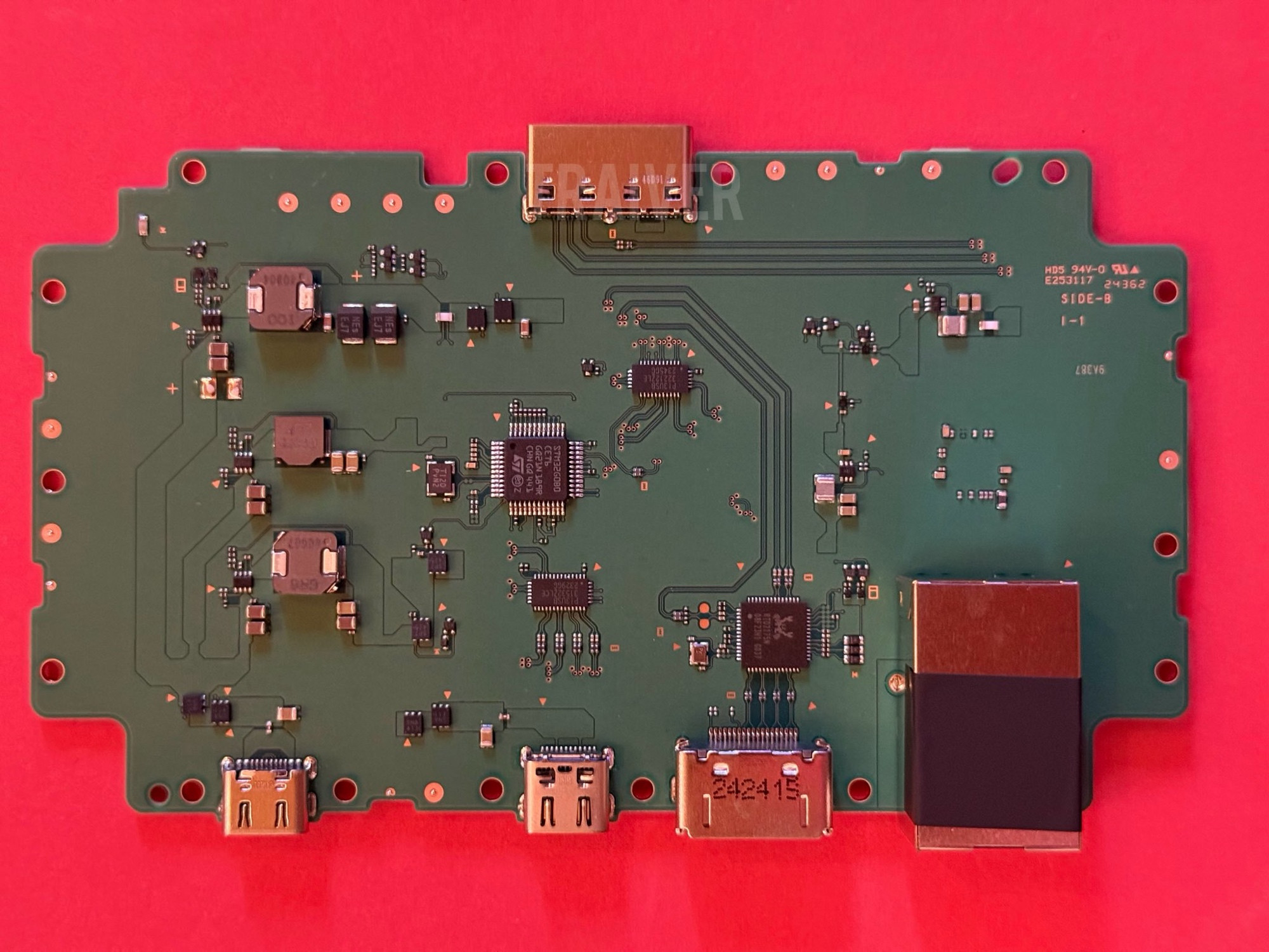 Top side of BEE-RBX-MAIN-01